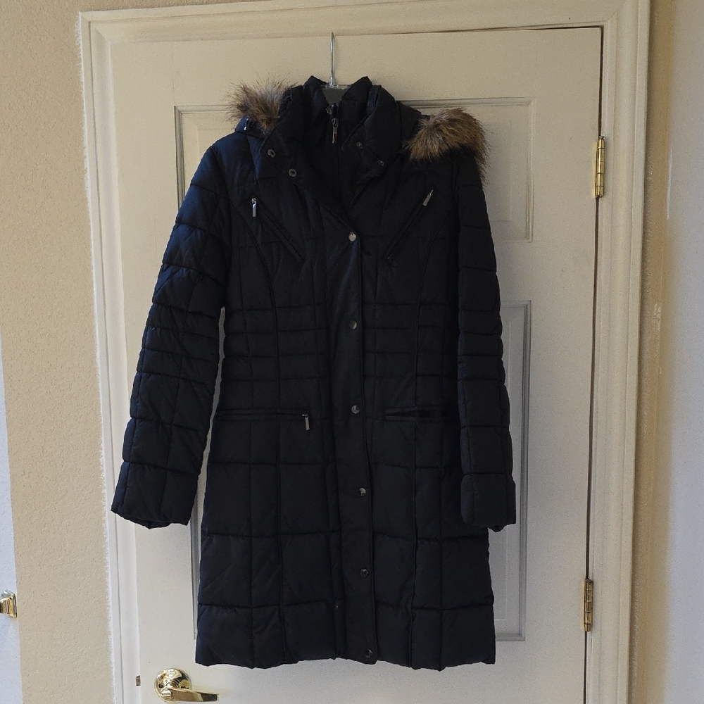 Women's Black Quilted Coat with Fur Trim